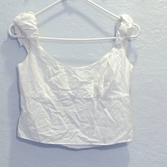 Princess Polly XX White Ruffled Top - Size 8 - Picture 1 of 3